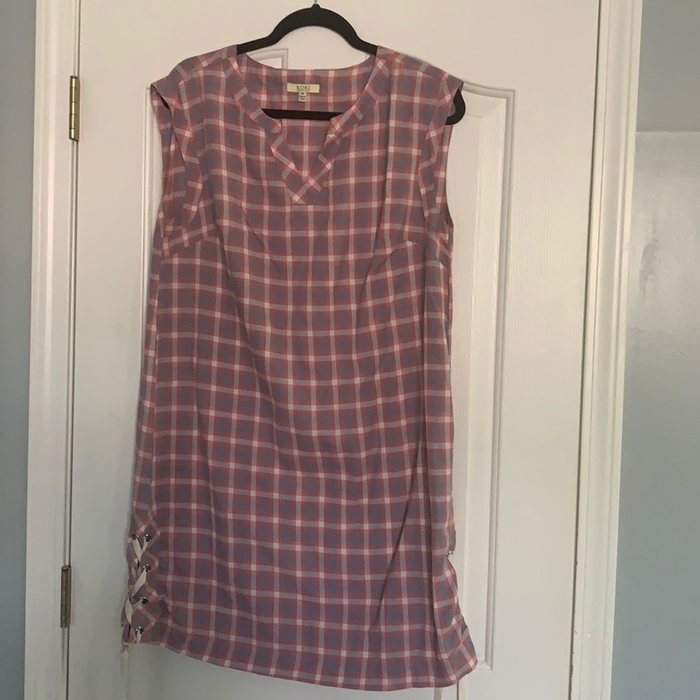 Plaid dress with side tie